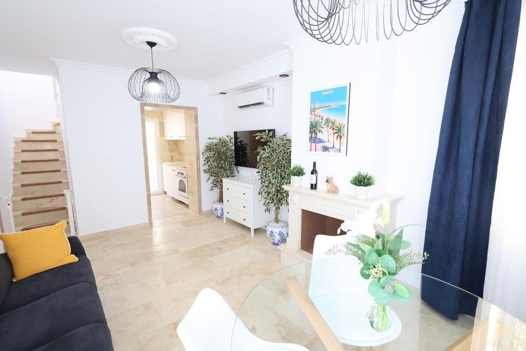 Villa - Chalet de 3 dormitorios en Orihuela Costa - 5