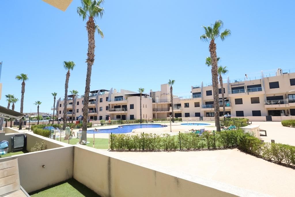 2 bed Middle Floor Apartment in Pilar de la Horadada - 21