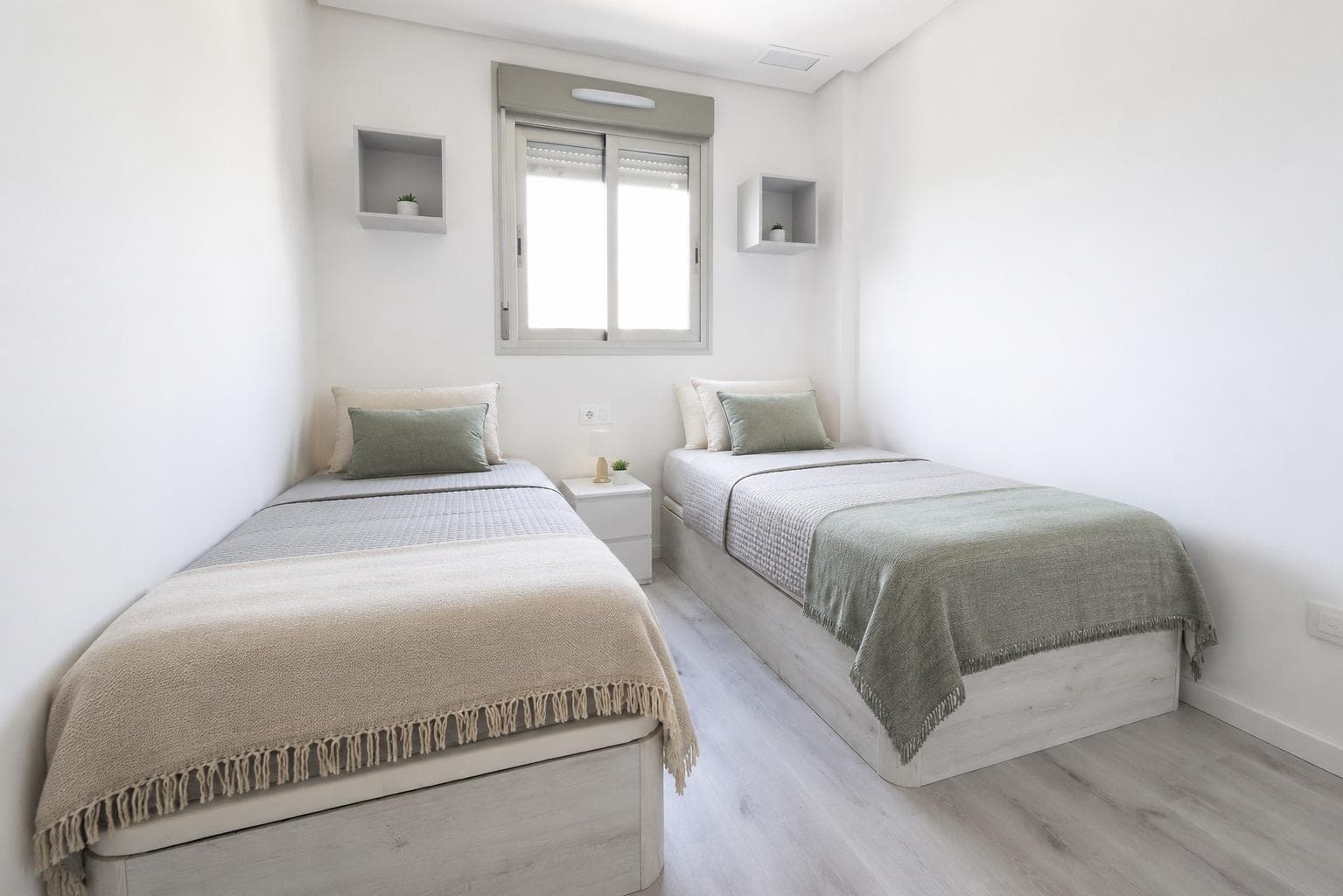 Apartamento Planta Media de 3 dormitorios en Orihuela Costa - 11