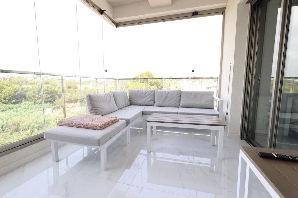 Apartamento Planta Media de 3 dormitorios en Orihuela Costa - 13