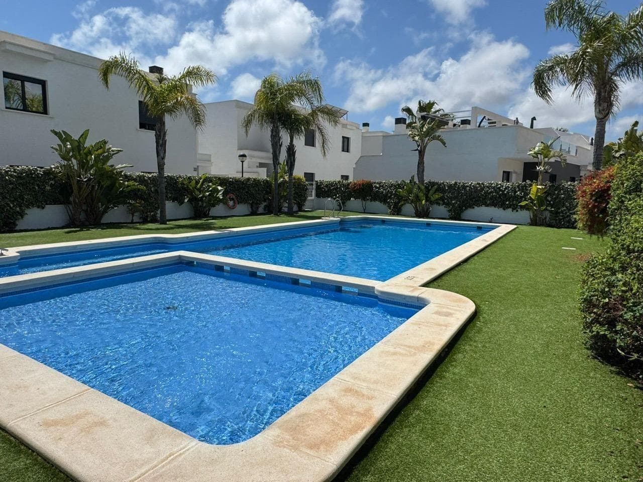 Dúplex de 3 dormitorios en Orihuela Costa - 1