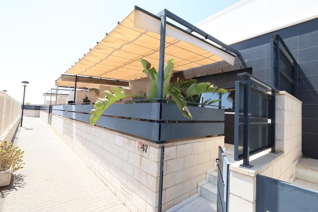 Dúplex de 3 dormitorios en Orihuela Costa - 1