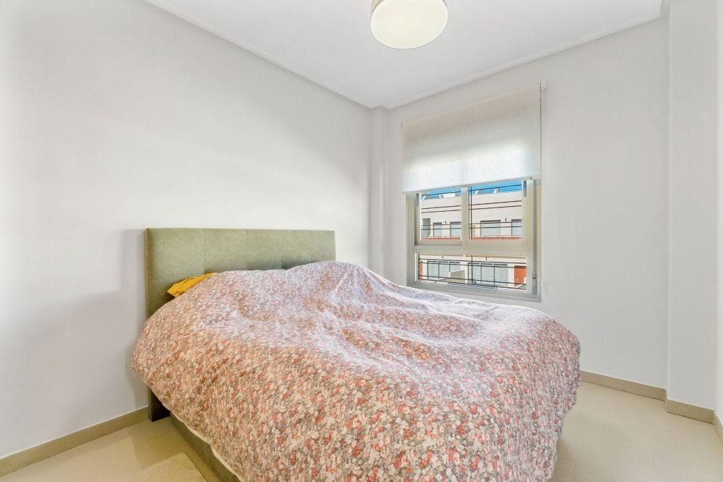 Ático de 2 dormitorios en Pilar de la Horadada - 12