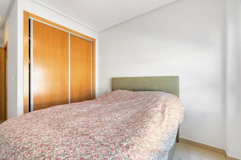 Ático de 2 dormitorios en Pilar de la Horadada - 13