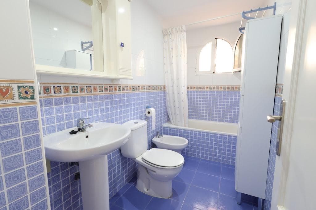 3 bed Middle Floor Apartment in Orihuela Costa - 18