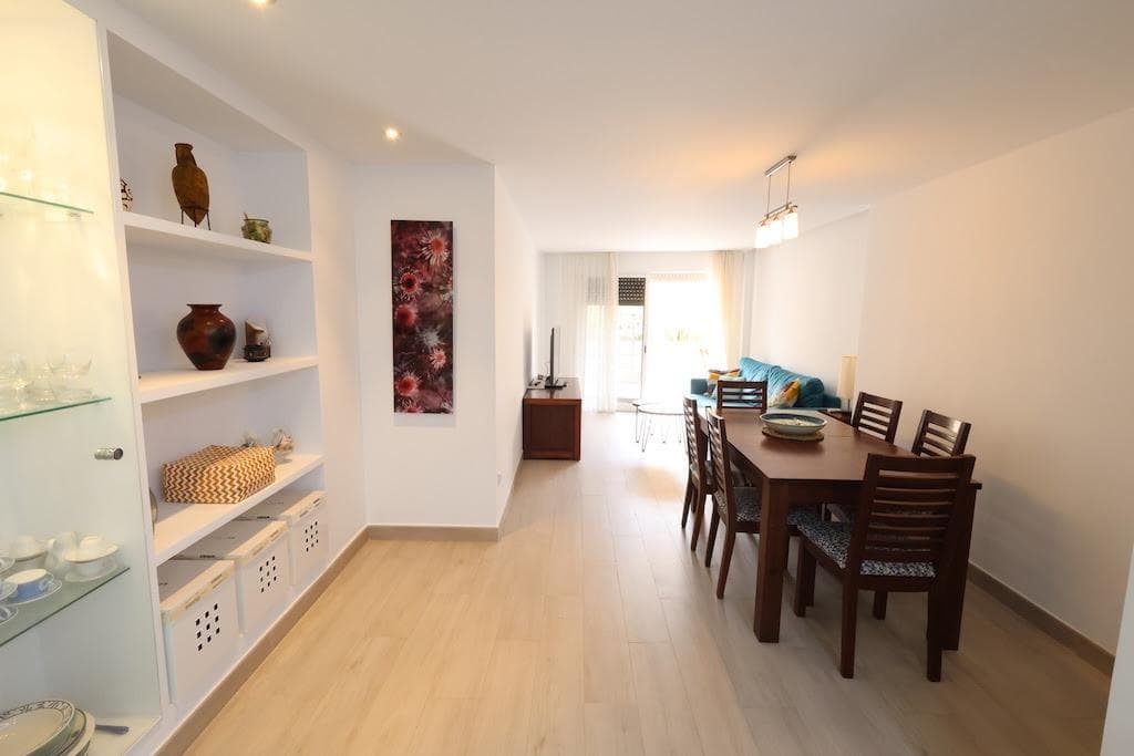 3 bed Middle Floor Apartment in Orihuela Costa - 4
