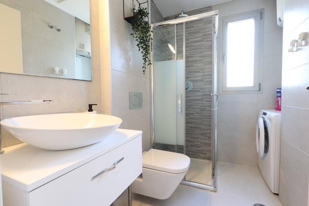 2 bed Middle Floor Apartment in Orihuela Costa - 11