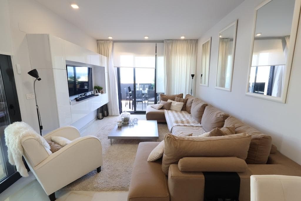 Tussenverdieping Appartement met 3 slaapkamers in Orihuela Costa - 9