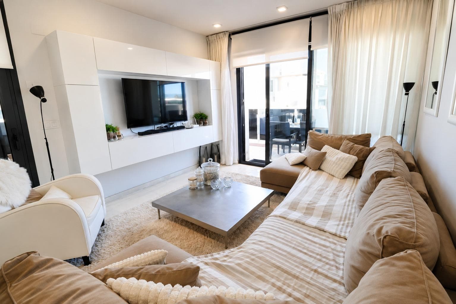 Tussenverdieping Appartement met 3 slaapkamers in Orihuela Costa - 18