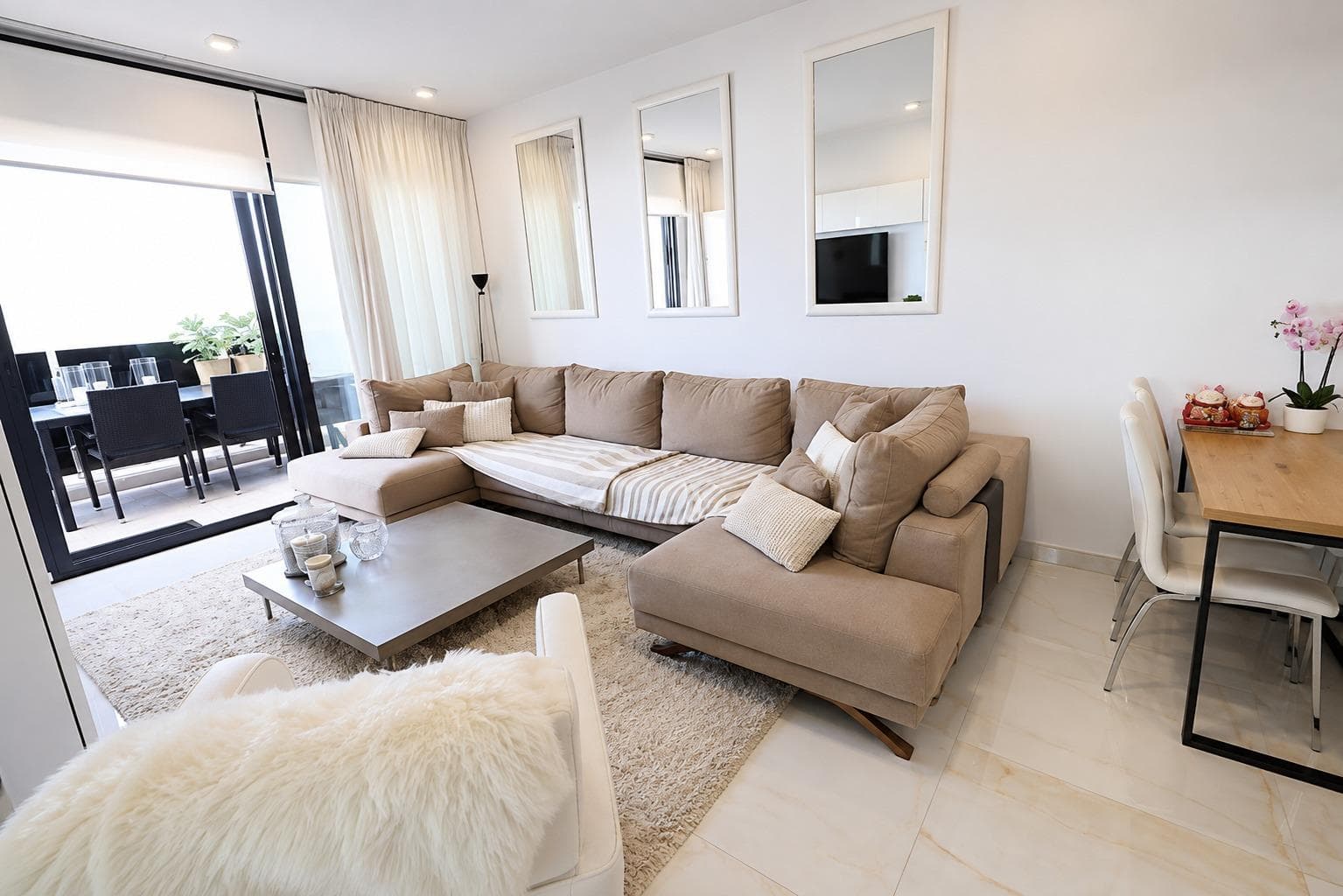 Tussenverdieping Appartement met 3 slaapkamers in Orihuela Costa - 19