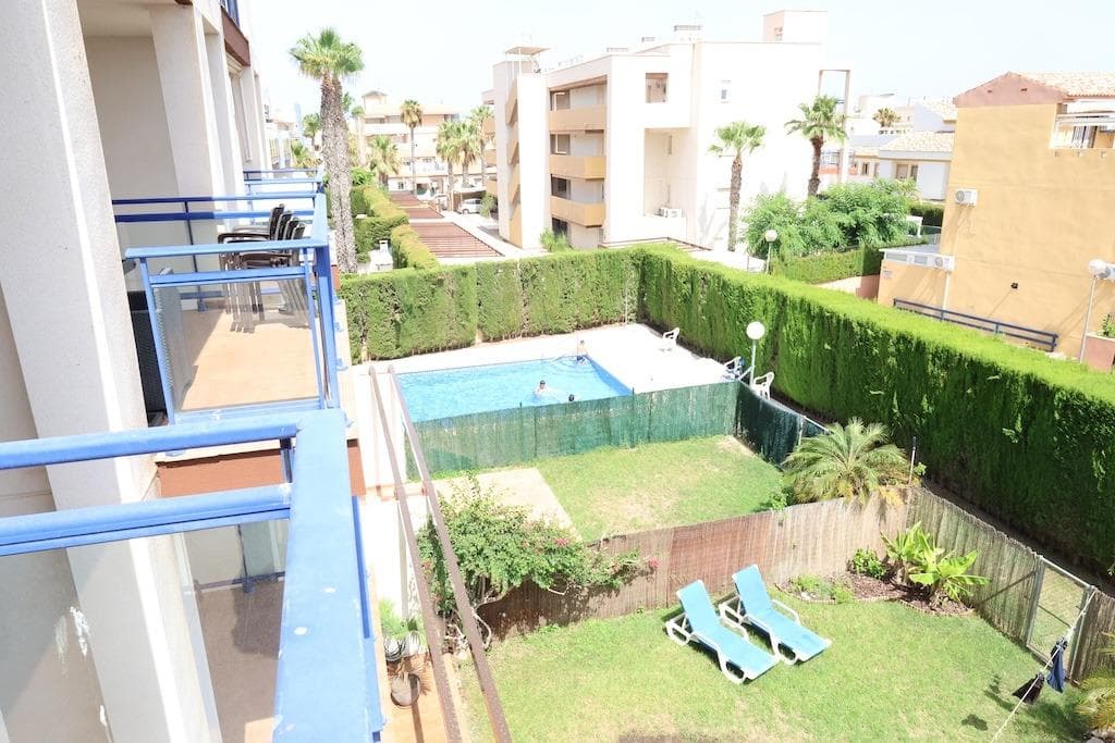Apartamento Planta Media de 2 dormitorios en Orihuela Costa - 17