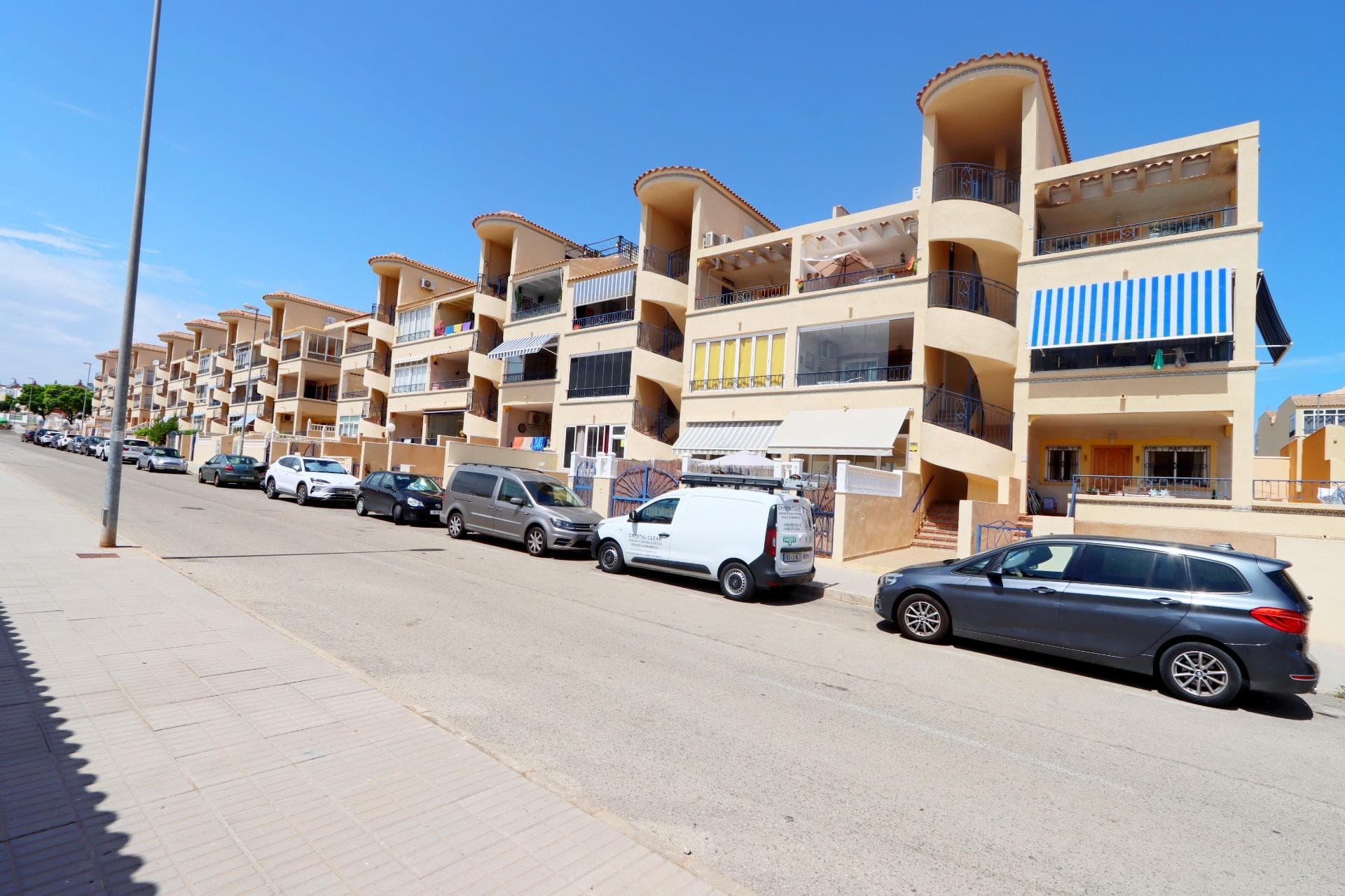 Apartamento Planta Media de 2 dormitorios en Orihuela Costa - 3