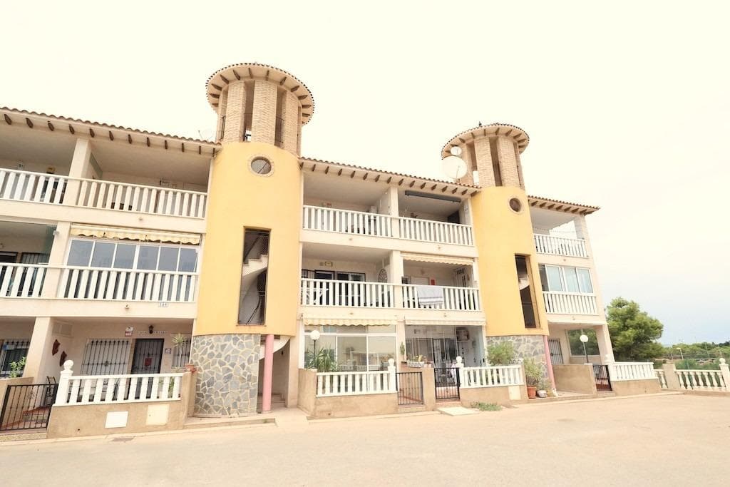 Apartamento Planta Media de 2 dormitorios en Orihuela Costa - 2