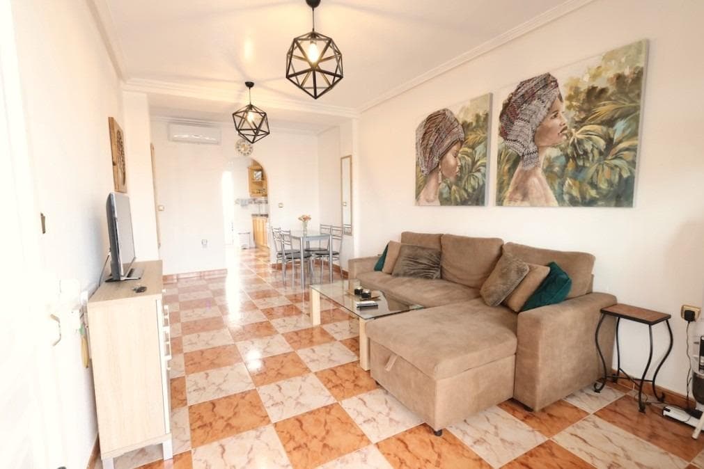 Apartamento Planta Media de 2 dormitorios en Orihuela Costa - 3