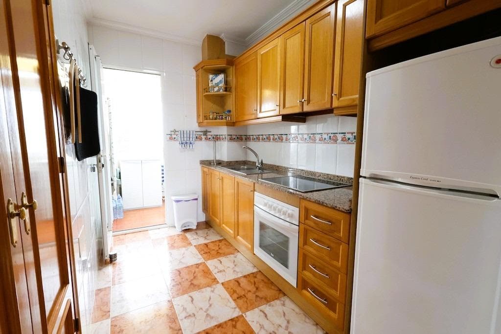 2 bed Middle Floor Apartment in Orihuela Costa - 7
