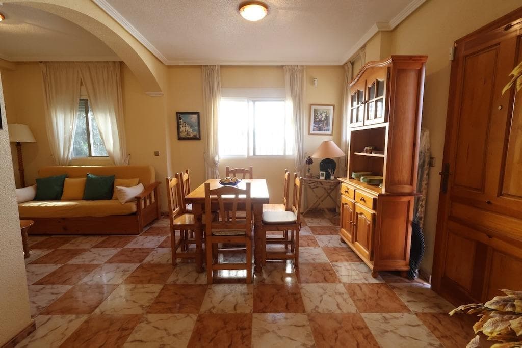 Geschakelde Woning met 2 slaapkamers in Orihuela Costa - 10