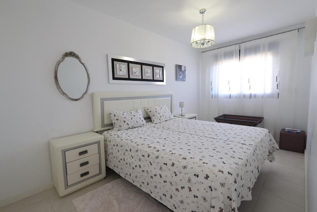 Tussenverdieping Appartement met 2 slaapkamers in Orihuela Costa - 13