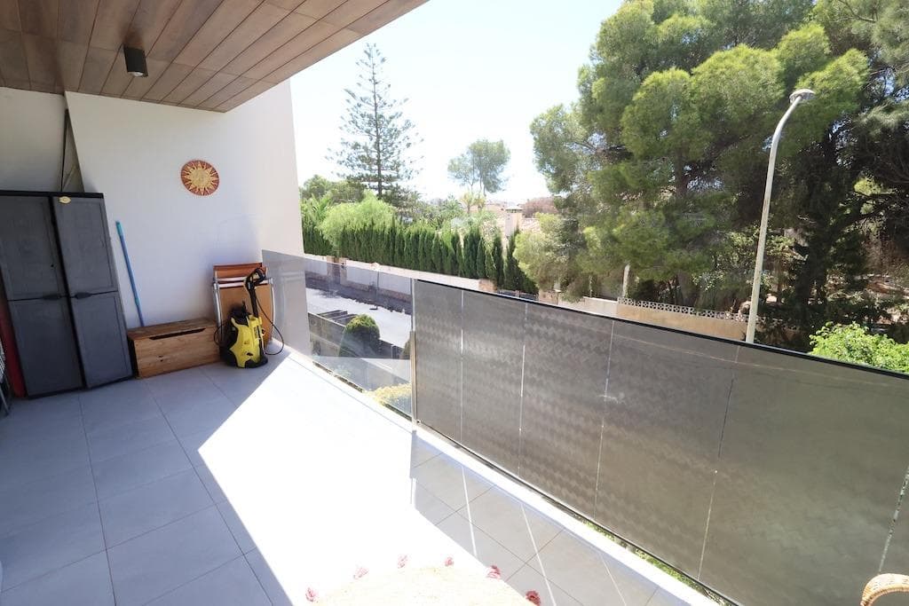 Tussenverdieping Appartement met 2 slaapkamers in Orihuela Costa - 3