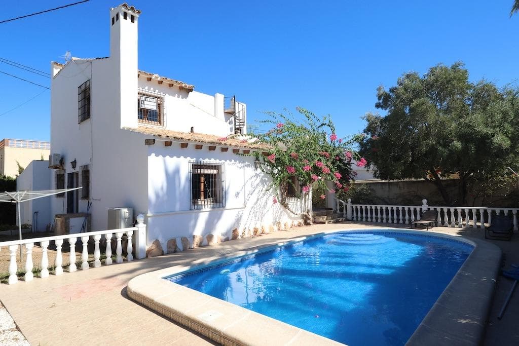 Vrijstaande Villa met 4 slaapkamers in Orihuela Costa - 1