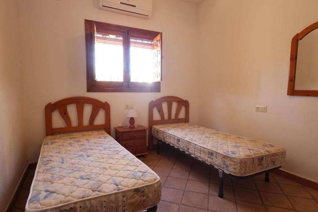Vrijstaande Villa met 4 slaapkamers in Orihuela Costa - 13
