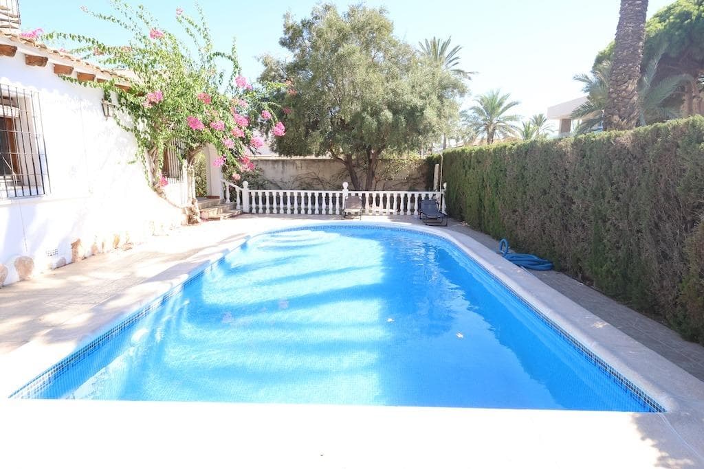 Vrijstaande Villa met 4 slaapkamers in Orihuela Costa - 5