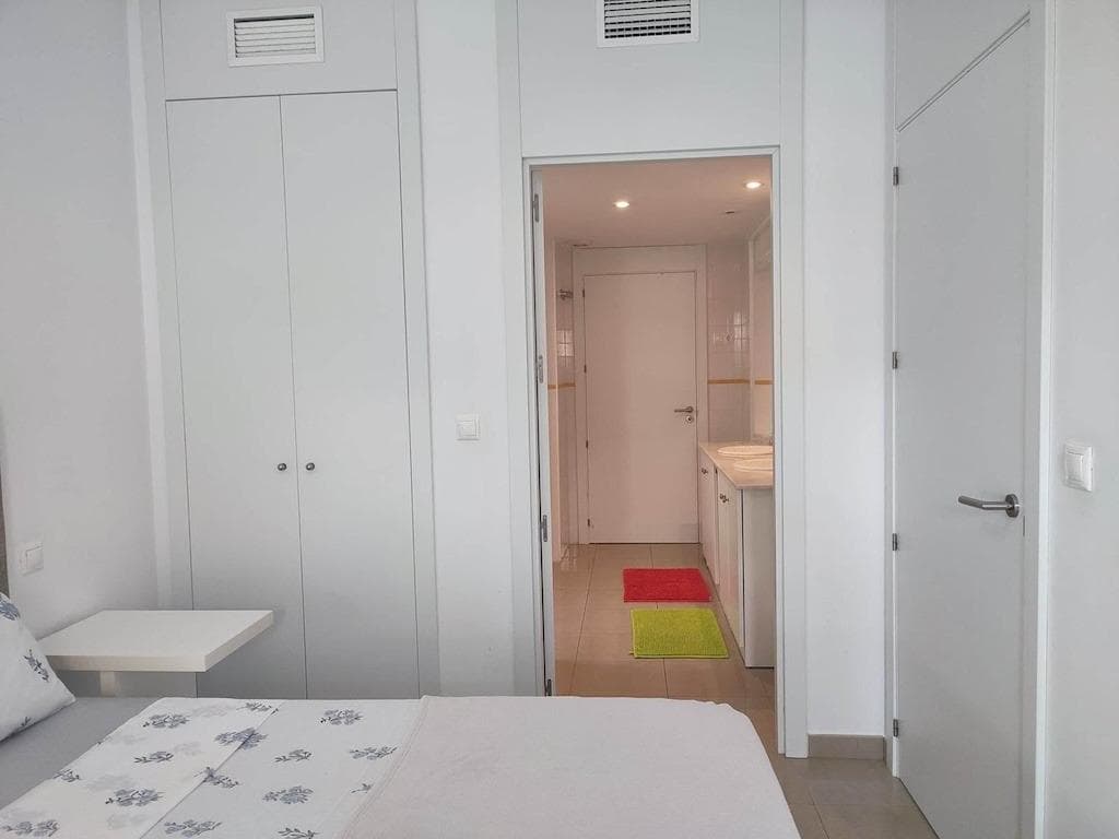 2 bed Middle Floor Apartment in Orihuela Costa - 20