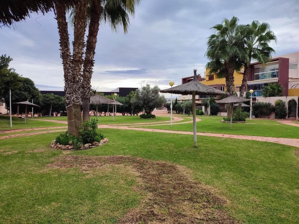 2 bed Middle Floor Apartment in Orihuela Costa - 24