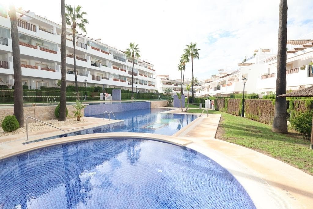 Apartamento Planta Media de 2 dormitorios en Orihuela Costa - 1