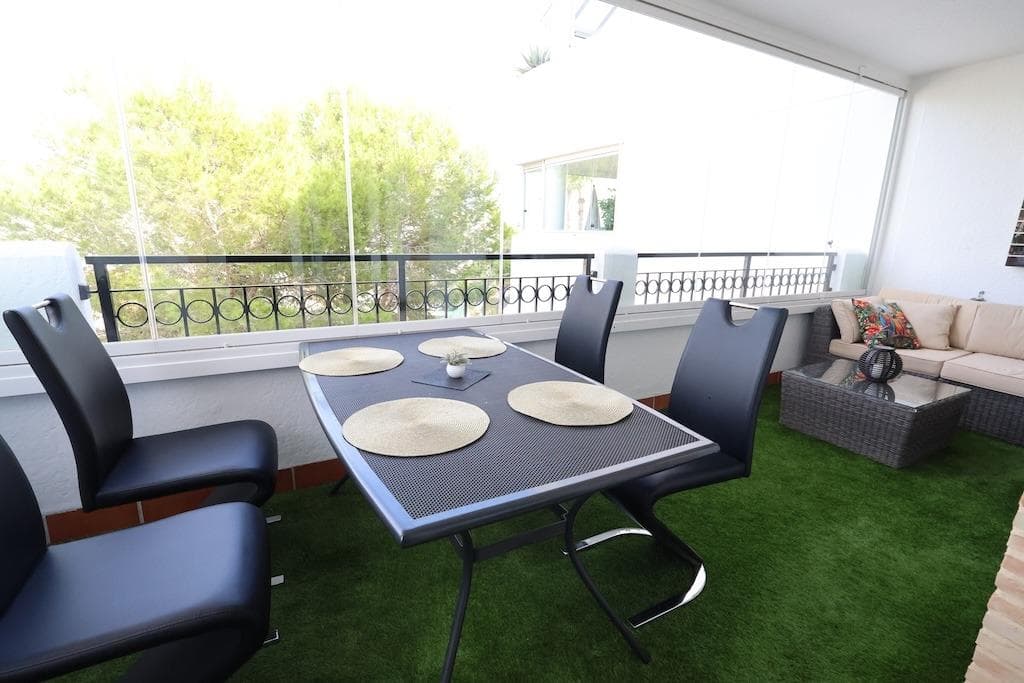 Apartamento Planta Media de 2 dormitorios en Orihuela Costa - 2