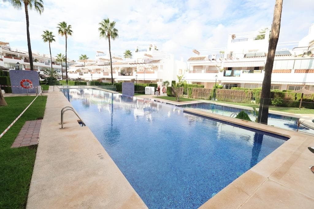 Apartamento Planta Media de 2 dormitorios en Orihuela Costa - 25