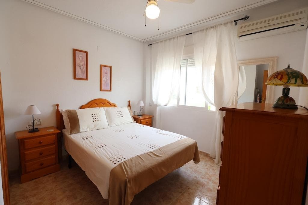 Bungalow met 2 slaapkamers in Orihuela Costa - 10