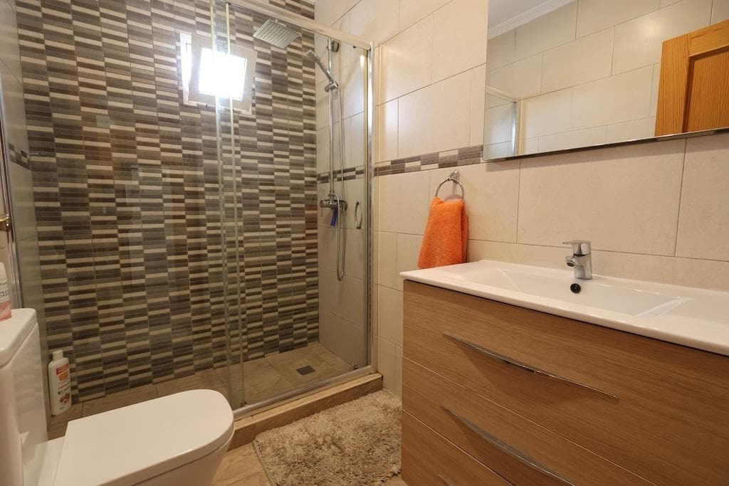 Bungalow met 2 slaapkamers in Orihuela Costa - 11