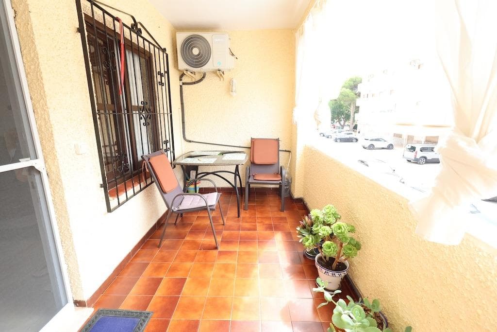 Bungalow met 2 slaapkamers in Orihuela Costa - 2