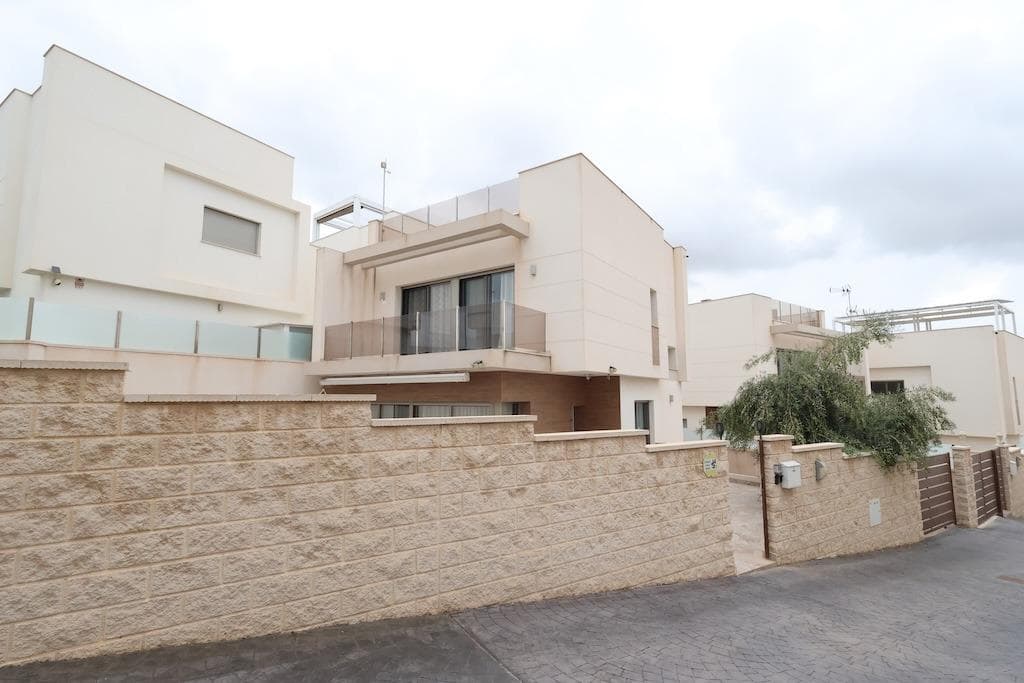 Villa - Chalet de 3 dormitorios en Orihuela Costa - 21