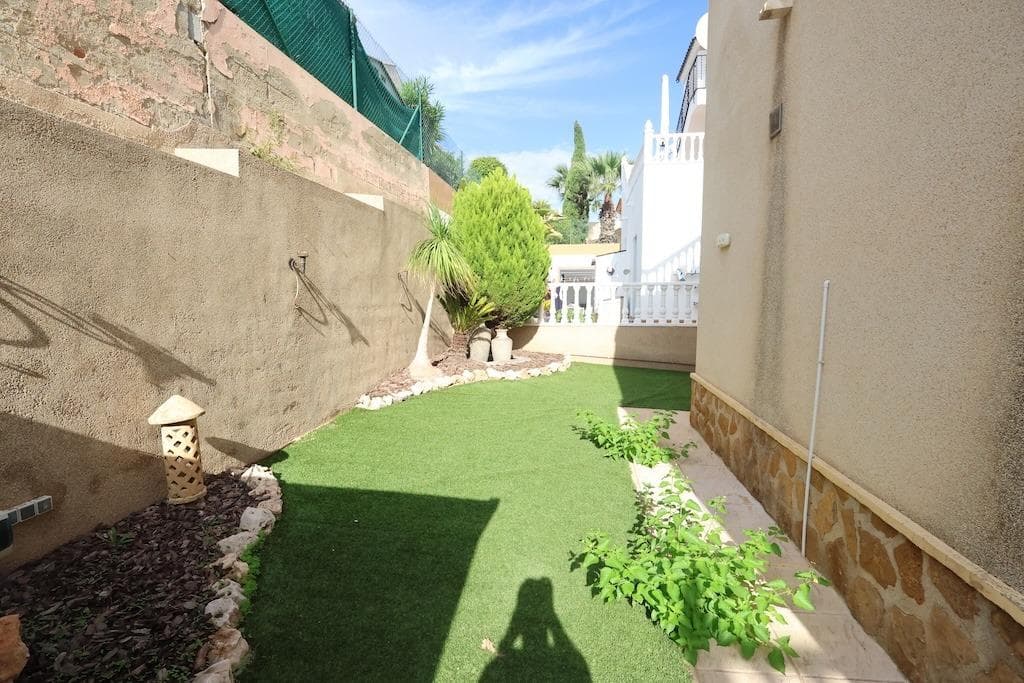 Villa - Chalet de 3 dormitorios en Orihuela Costa - 24