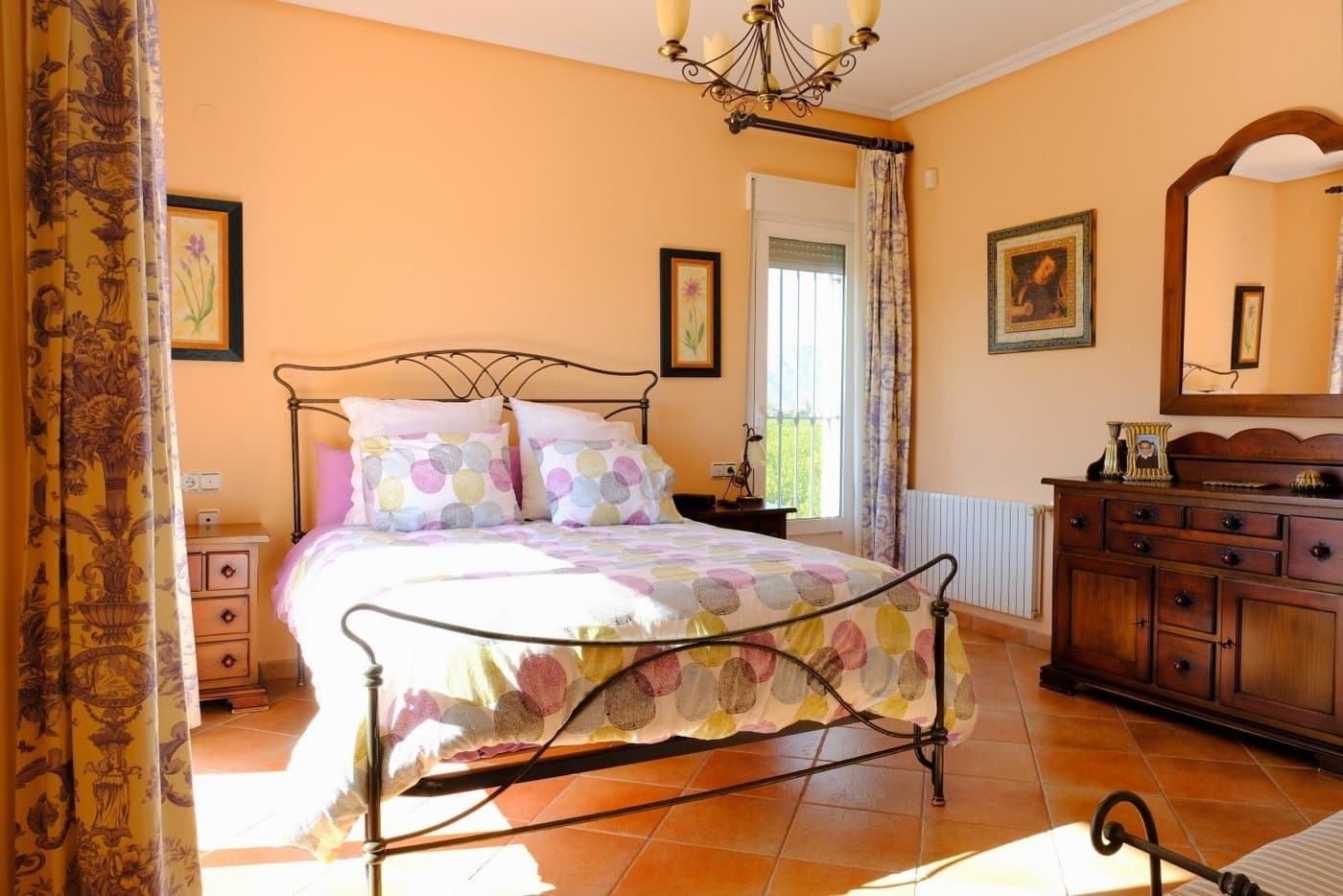 Villa - Chalet de 5 dormitorios en Orihuela - 37