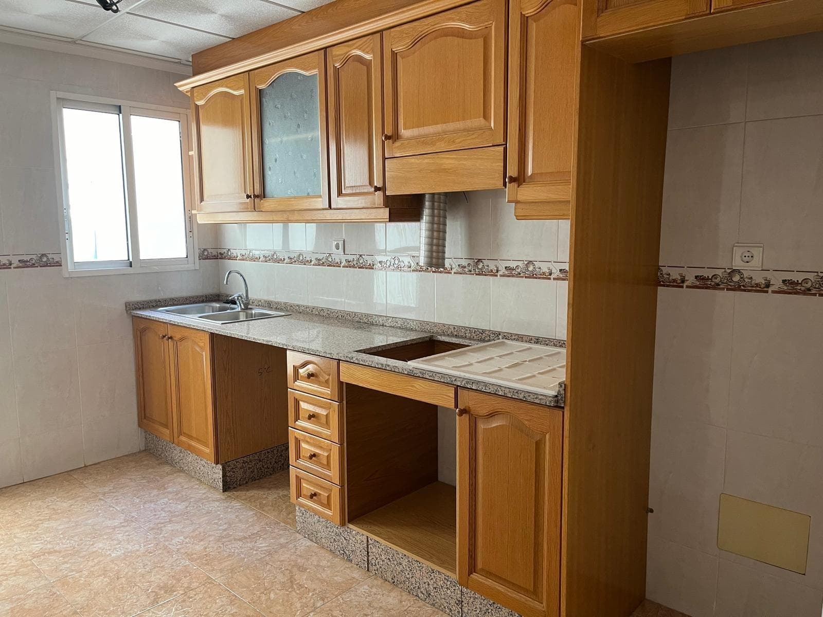 Apartamento Planta Media de 3 dormitorios en Almoradi - 16