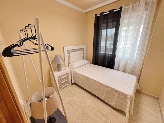 Tussenverdieping Appartement met 2 slaapkamers in Guardamar del Segura - 12