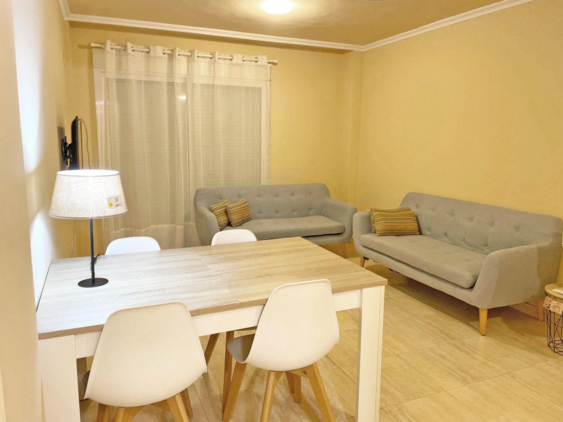 Tussenverdieping Appartement met 2 slaapkamers in Guardamar del Segura - 2