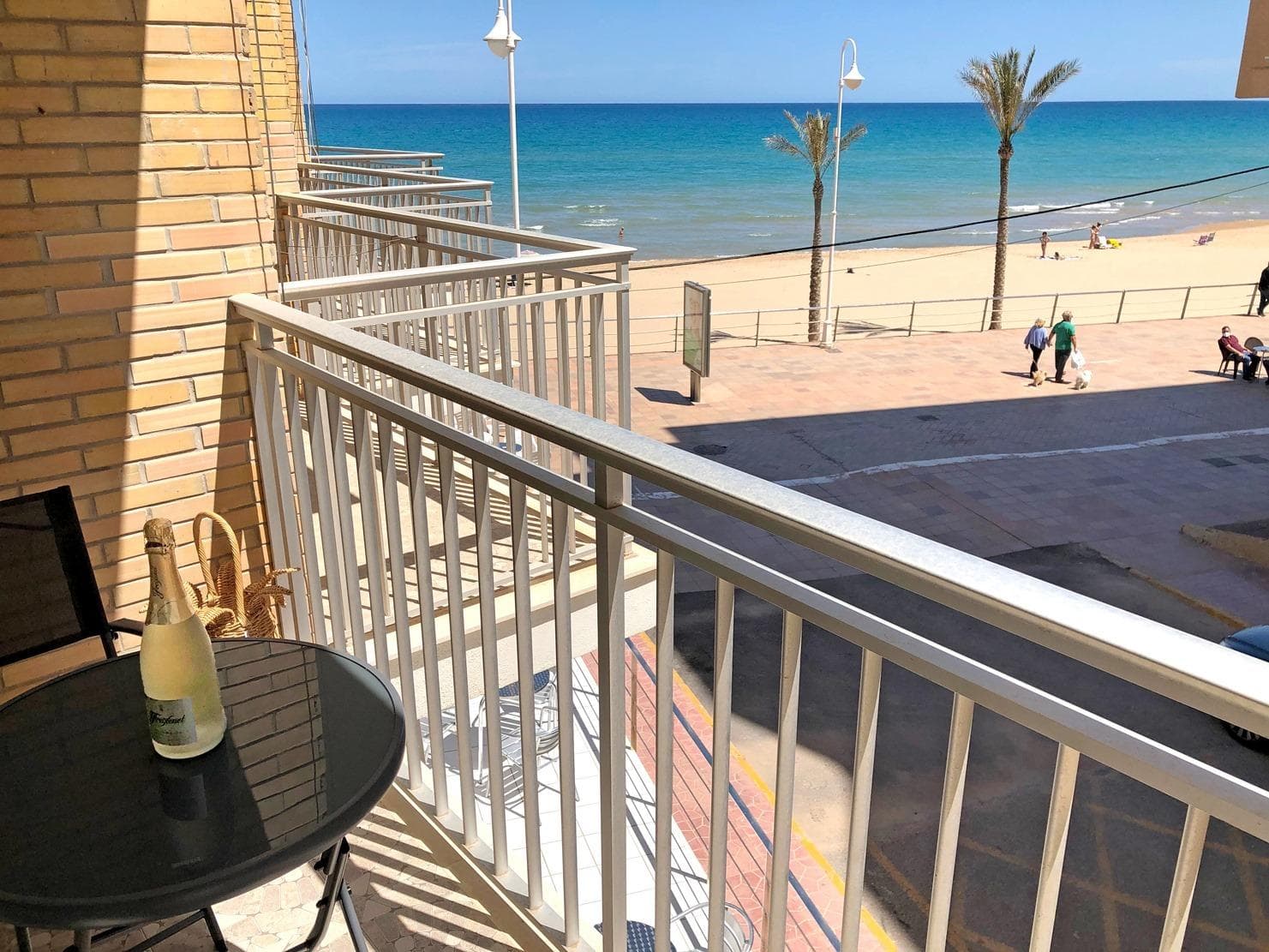 Apartamento Planta Media de 2 dormitorios en Guardamar del Segura - 1