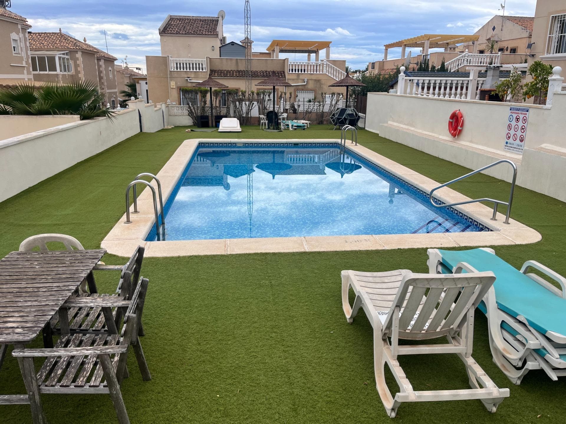 Dúplex de 3 dormitorios en San Miguel de Salinas - 1
