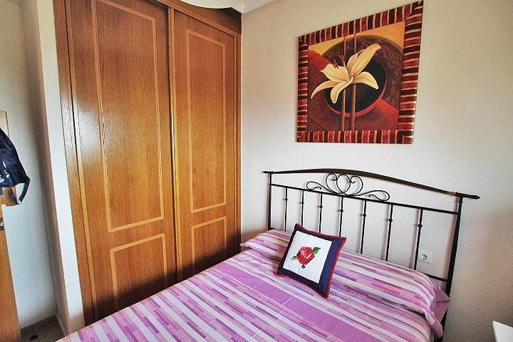 Apartamento Planta Media de 3 dormitorios en Guardamar del Segura - 15
