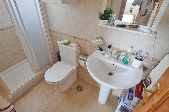Apartamento Planta Media de 3 dormitorios en Guardamar del Segura - 21