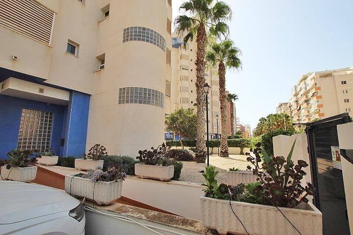Apartamento Planta Media de 3 dormitorios en Guardamar del Segura - 26