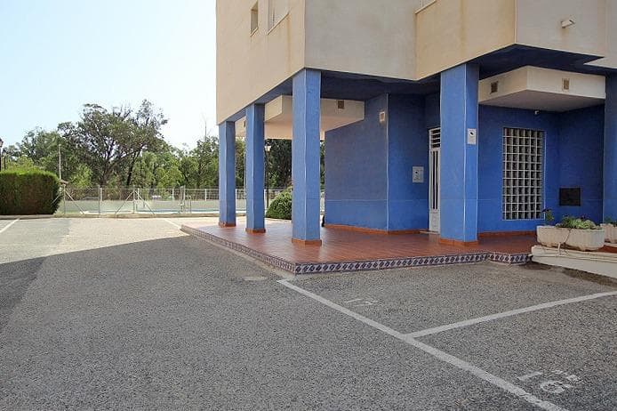 Apartamento Planta Media de 3 dormitorios en Guardamar del Segura - 27
