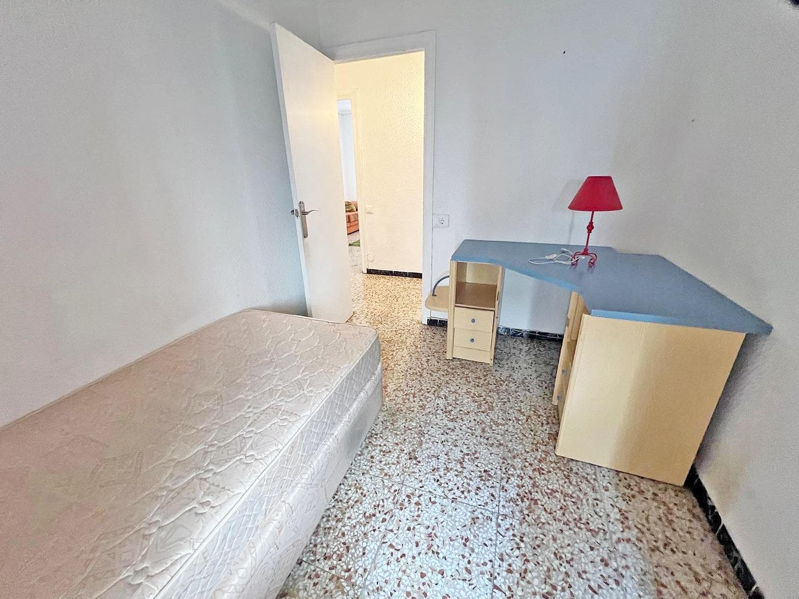 Apartamento Planta Media de 3 dormitorios en Guardamar del Segura - 11