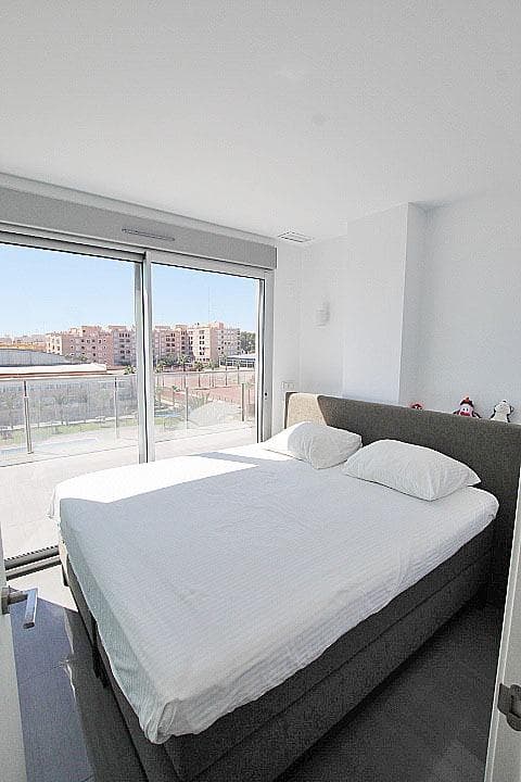 Ático de 3 dormitorios en Guardamar del Segura - 27