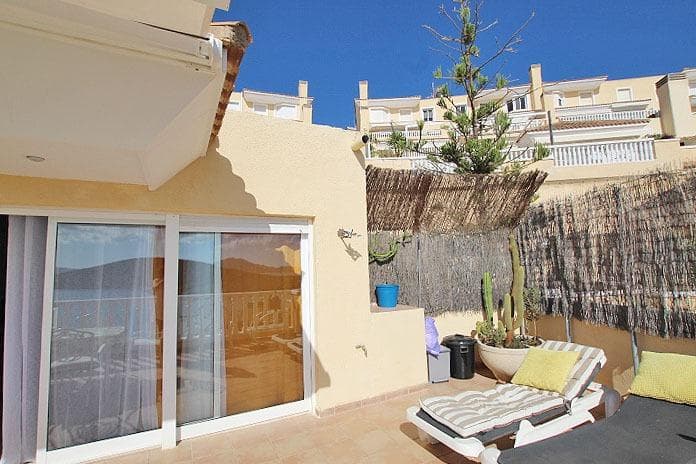 5 bed Detached Villa in La Manga Del Mar Menor - 9