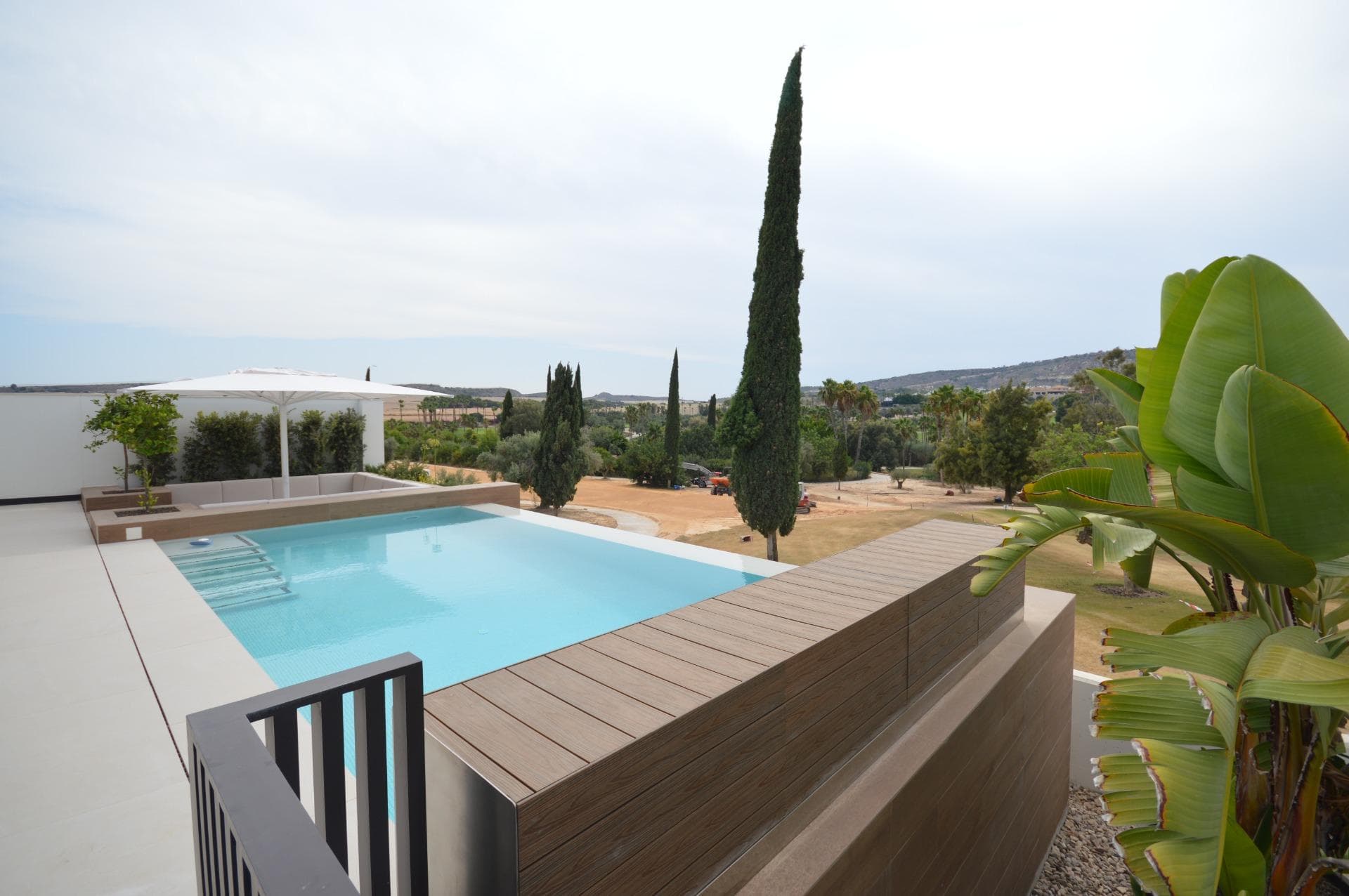 Villa - Chalet de 5 dormitorios en Algorfa - 46