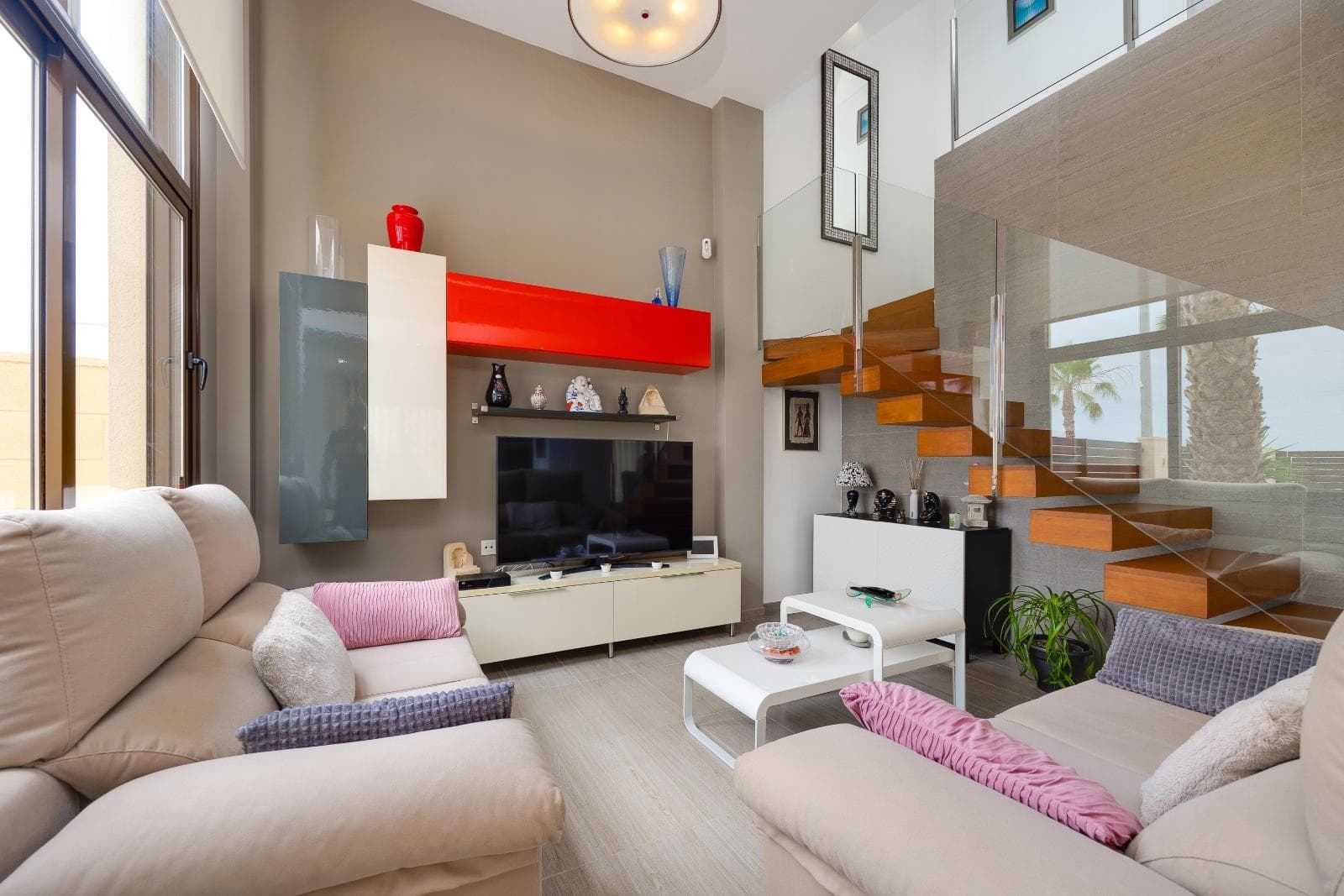Villa - Chalet de 3 dormitorios en Ciudad Quesada - 28